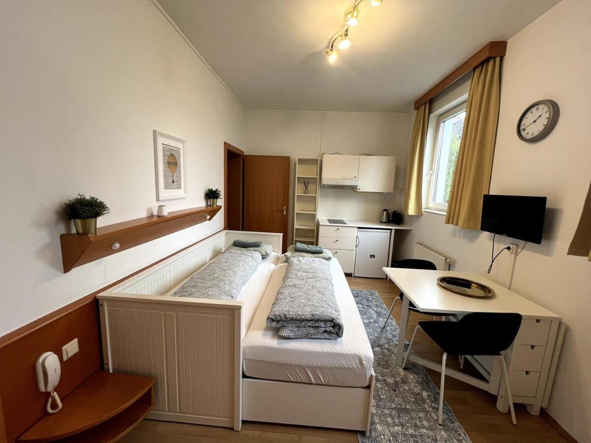 K2 With Free Parking & Fitness Apartment